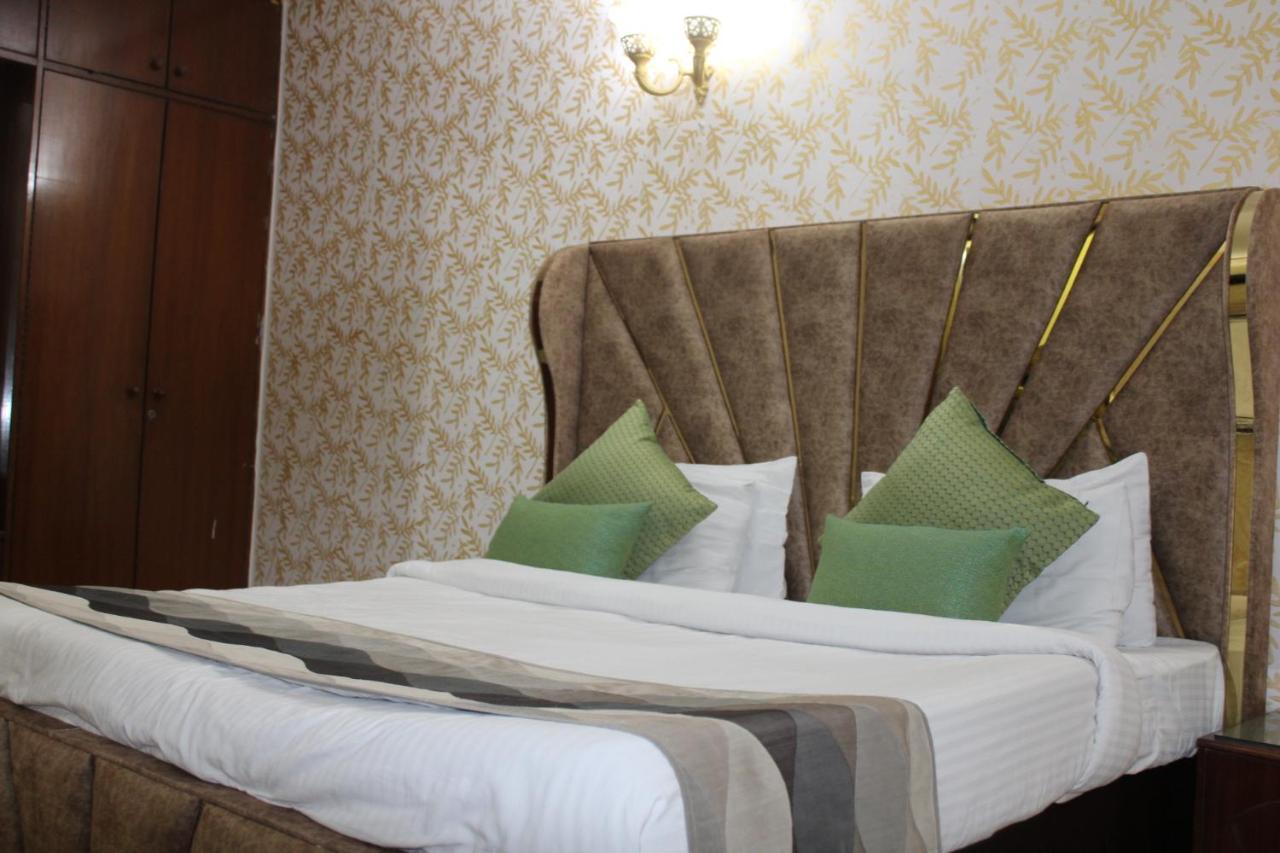 Awasthi Kozi Stays B&B - Closest To Vfs Nové Dillí Exteriér fotografie